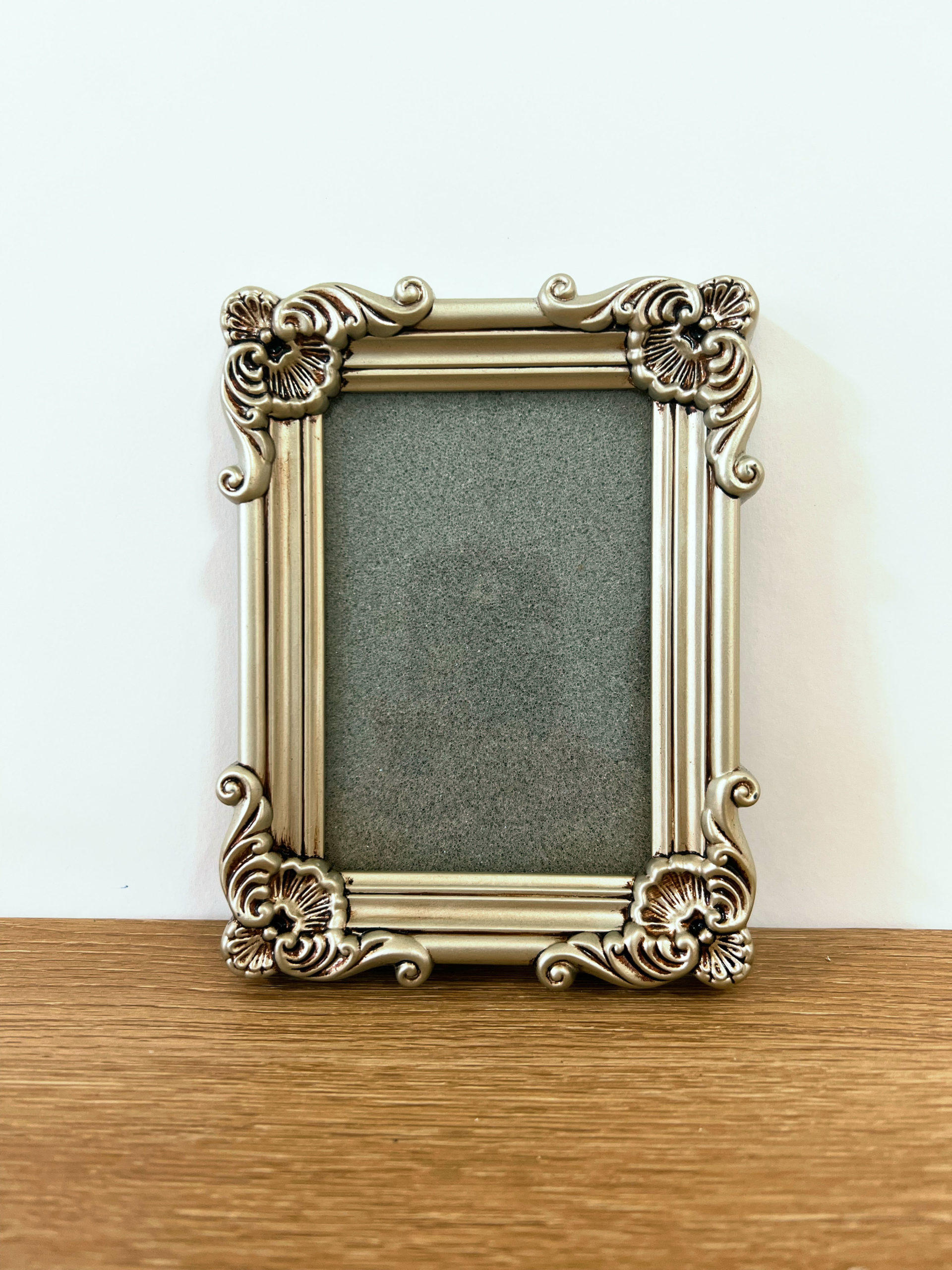 フレーム W125×D20×H160×F20