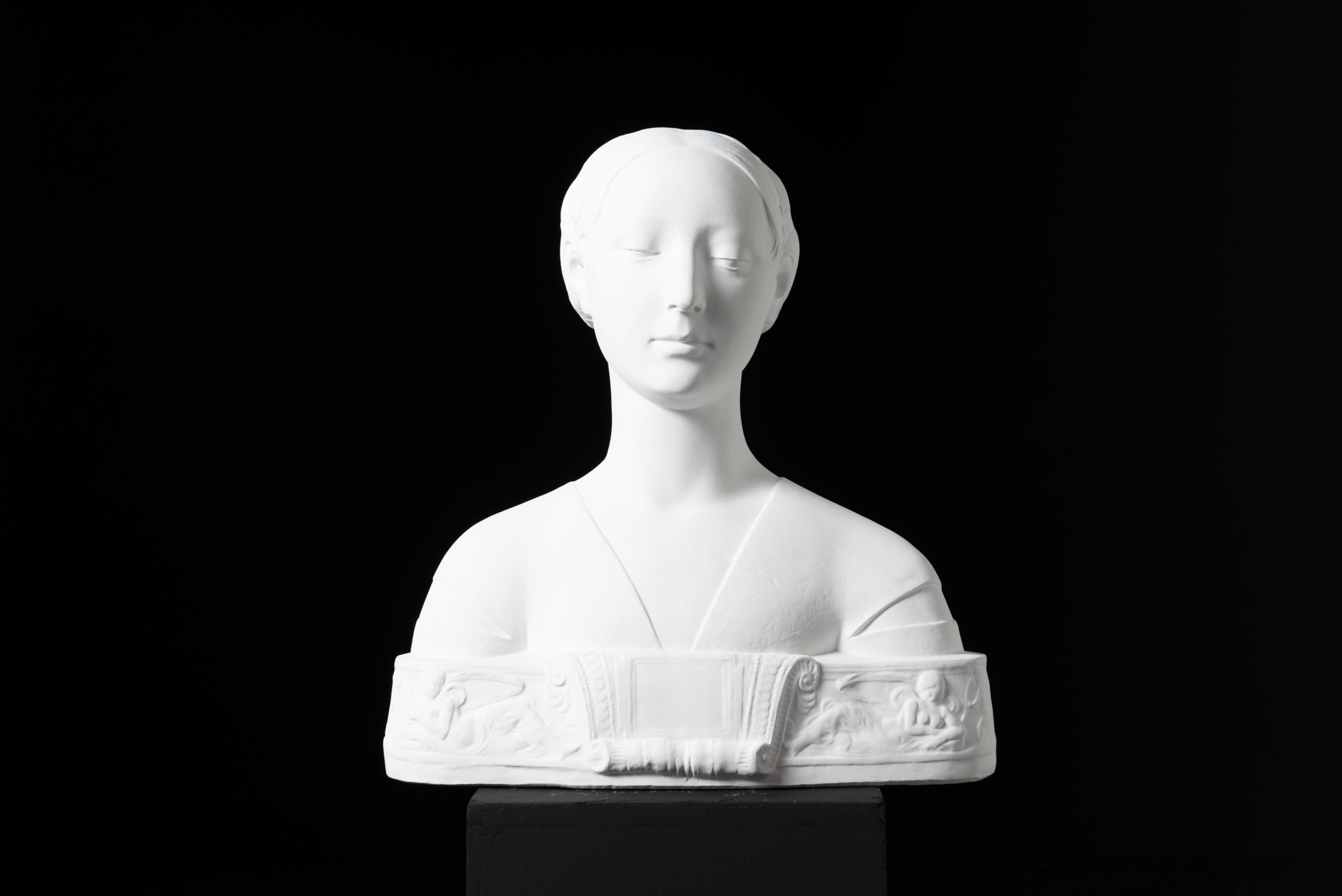 石膏像　マリア・スフォルツァ胸像